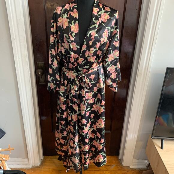 Vintage Dentelle Satin Floral Robe Black Pink Green Loungewear Resortwear SMALL - Picture 3 of 15